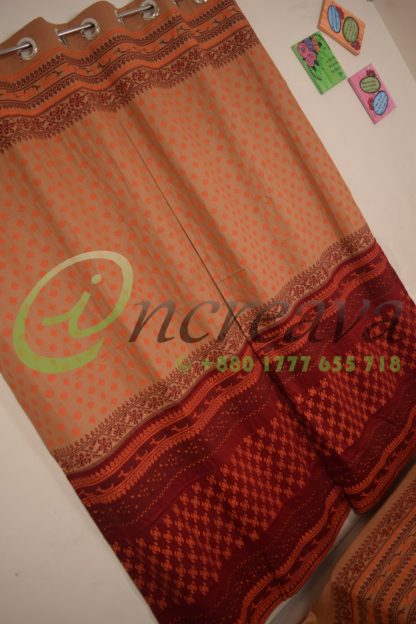 Meroon biskit bed cover